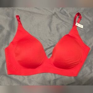 Victoria's Secret Push-Up Wireless Comfort Bra S DD in Lipstick Red NWT